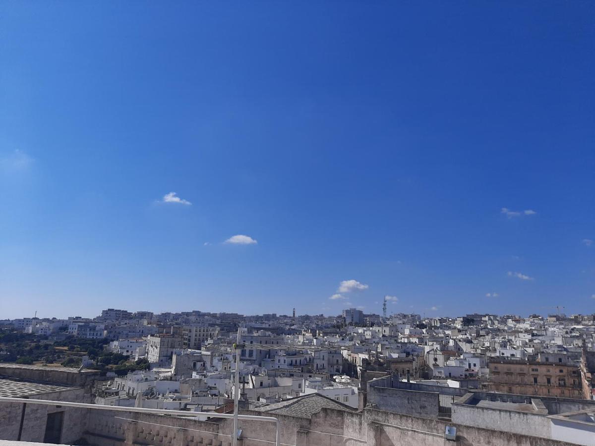 Dimora Lavinia Casa Vacanze Centro Storico 奥斯图尼 外观 照片