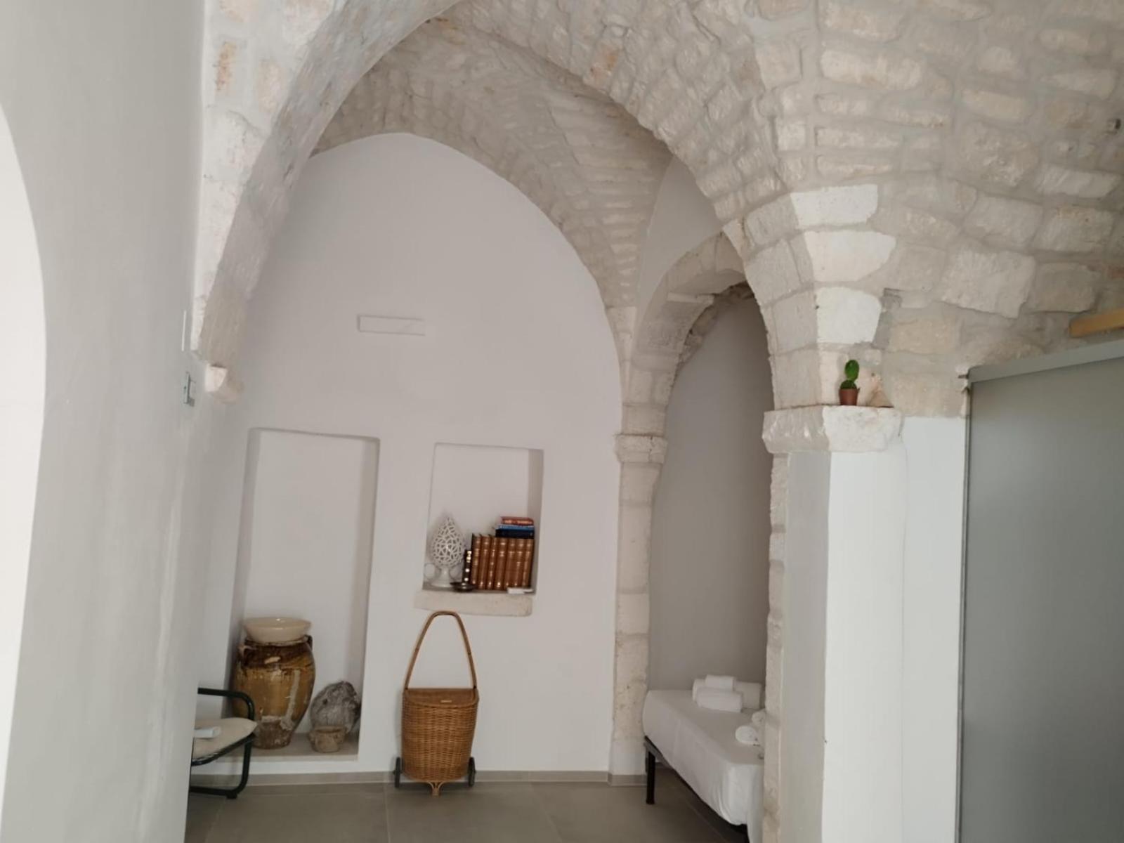 Dimora Lavinia Casa Vacanze Centro Storico 奥斯图尼 外观 照片