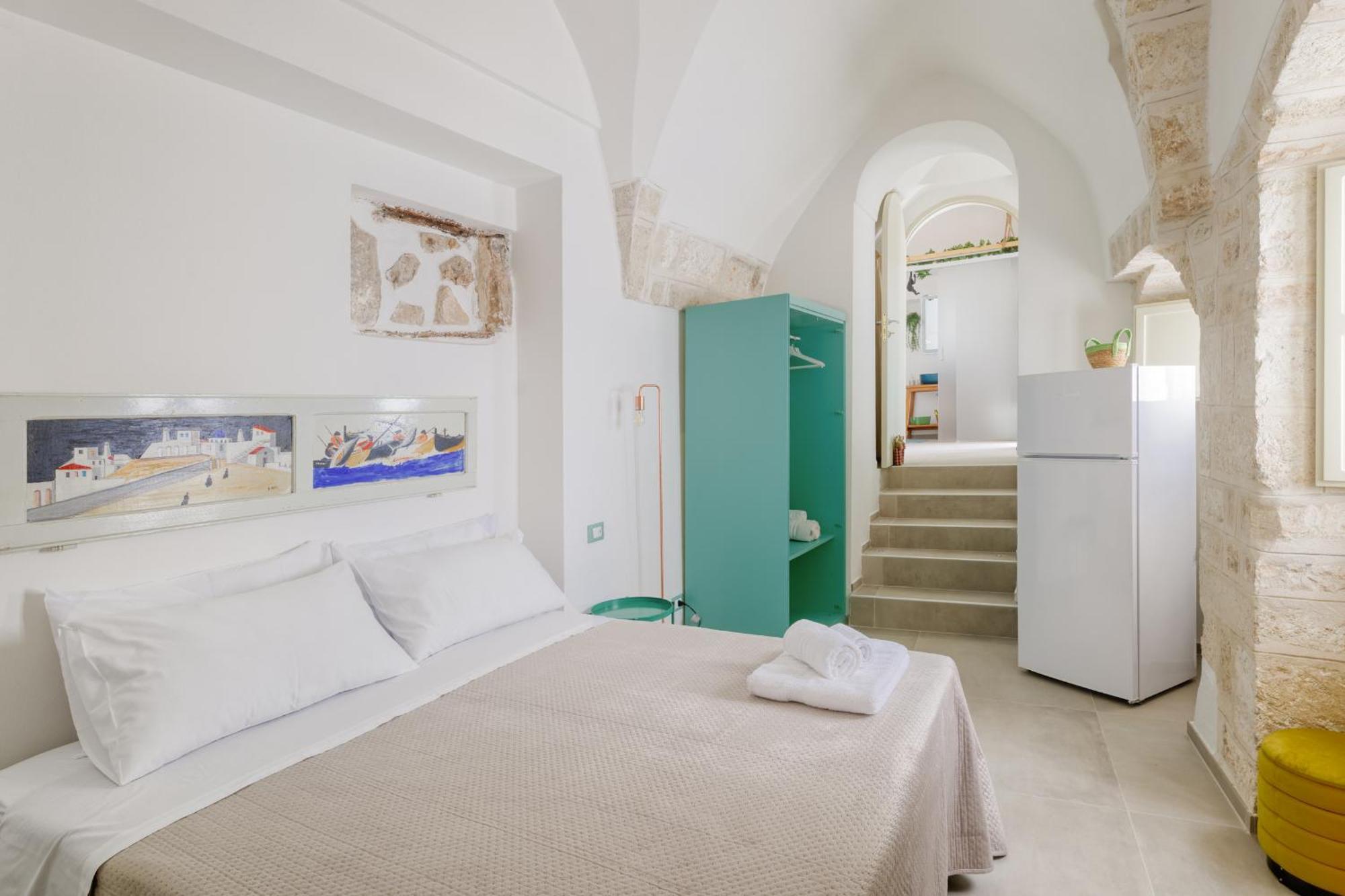 Dimora Lavinia Casa Vacanze Centro Storico 奥斯图尼 外观 照片